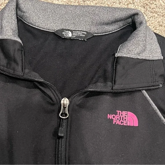 North Face Women's Cinder 100 Full Zip Black & Grey Jacket w/ Pink Logo - Small - Picture 4 of 5